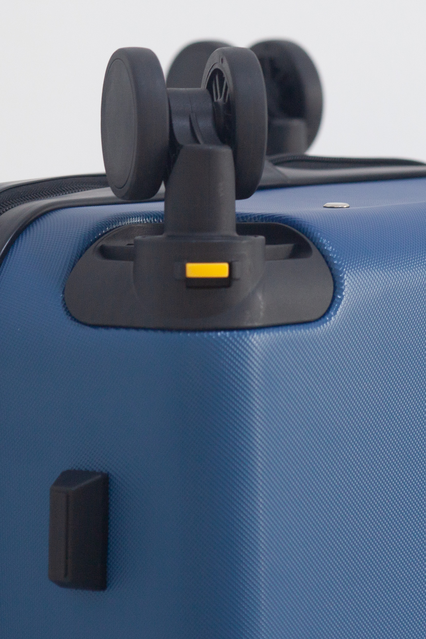 Valise incassable moyen modèle - Bleu nuit – Image 3